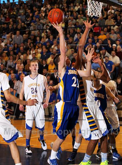 Thumbnail 1 in Johnsonburg vs. Lincoln Park Performing Arts (PIAA Class A Western Final) photogallery.