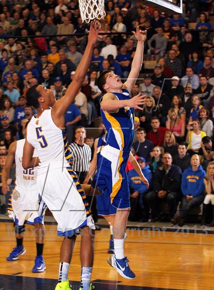 Thumbnail 3 in Johnsonburg vs. Lincoln Park Performing Arts (PIAA Class A Western Final) photogallery.