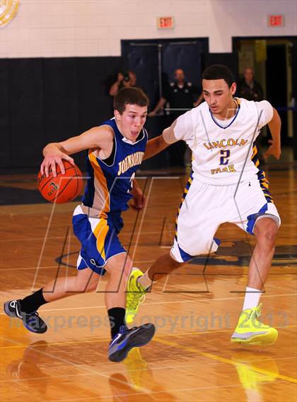 Thumbnail 3 in Johnsonburg vs. Lincoln Park Performing Arts (PIAA Class A Western Final) photogallery.