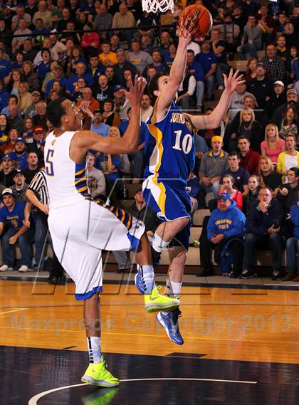 Thumbnail 1 in Johnsonburg vs. Lincoln Park Performing Arts (PIAA Class A Western Final) photogallery.