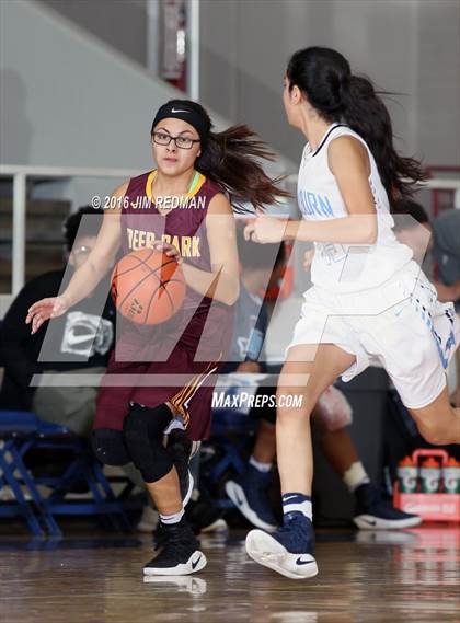 Thumbnail 1 in Sam Rayburn vs. Deer Park (McDonld's Texas Invitational) photogallery.