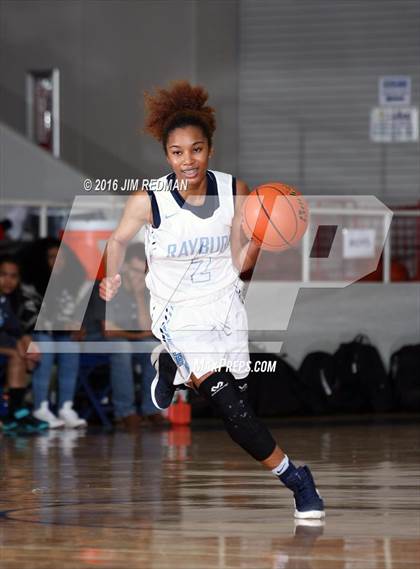 Thumbnail 3 in Sam Rayburn vs. Deer Park (McDonld's Texas Invitational) photogallery.