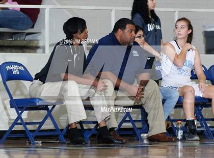 Thumbnail 3 in Sam Rayburn vs. Deer Park (McDonld's Texas Invitational) photogallery.