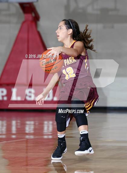 Thumbnail 3 in Sam Rayburn vs. Deer Park (McDonld's Texas Invitational) photogallery.
