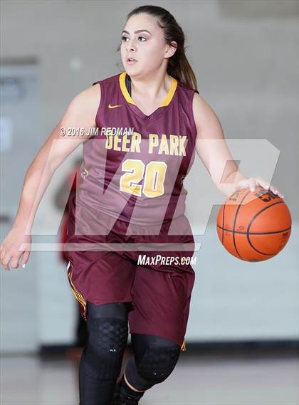 Thumbnail 1 in Sam Rayburn vs. Deer Park (McDonld's Texas Invitational) photogallery.