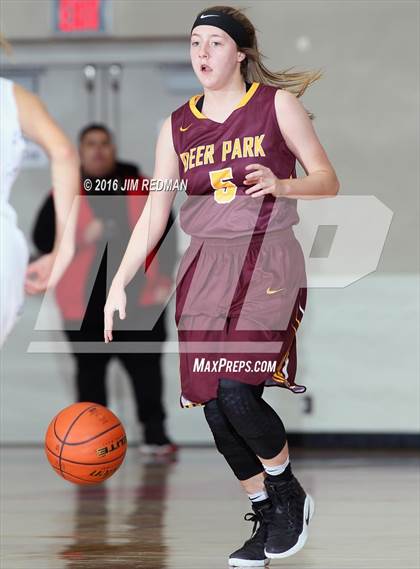 Thumbnail 1 in Sam Rayburn vs. Deer Park (McDonld's Texas Invitational) photogallery.