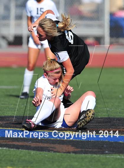 Thumbnail 1 in Chino Hills vs. Westview (CIF SoCal Regional D1 Final) photogallery.