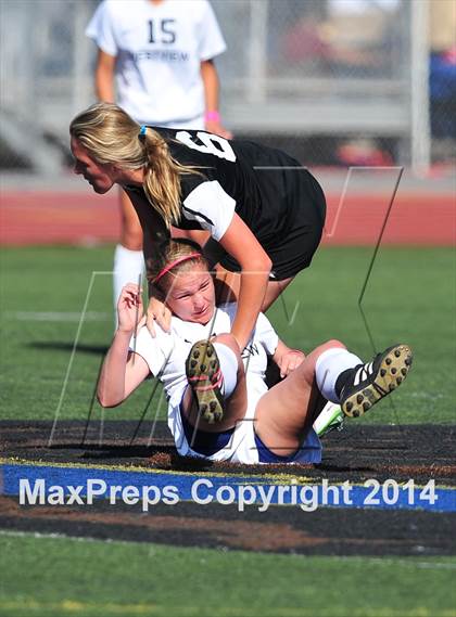 Thumbnail 3 in Chino Hills vs. Westview (CIF SoCal Regional D1 Final) photogallery.