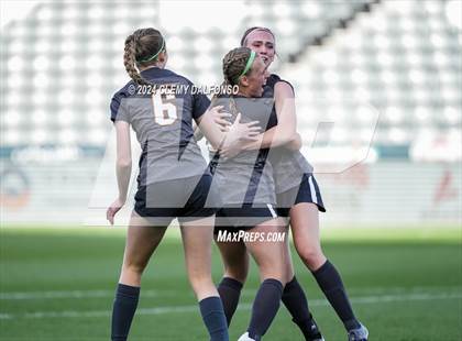 Thumbnail 2 in Buena Vista vs Flatirons Academy (CHSAA 2A Championship) photogallery.