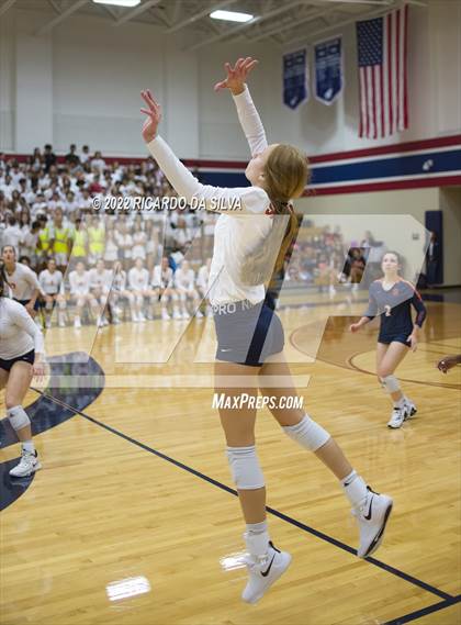 Thumbnail 3 in Seven Lakes @ Tompkins photogallery.