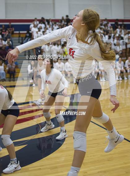 Thumbnail 2 in Seven Lakes @ Tompkins photogallery.