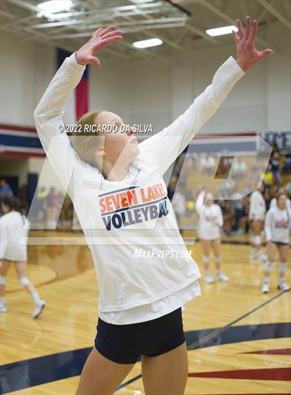 Thumbnail 3 in Seven Lakes @ Tompkins photogallery.