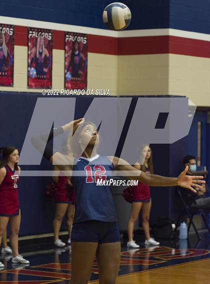 Thumbnail 2 in Seven Lakes @ Tompkins photogallery.