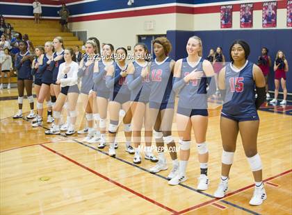 Thumbnail 2 in Seven Lakes @ Tompkins photogallery.