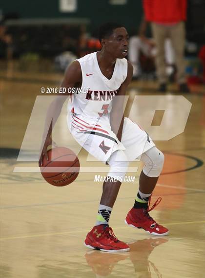 Thumbnail 2 in Kennedy vs. Saint Francis photogallery.
