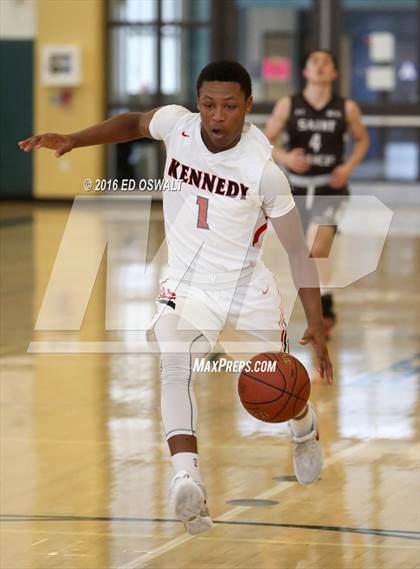 Thumbnail 3 in Kennedy vs. Saint Francis photogallery.