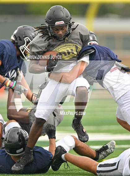 Thumbnail 2 in Webster Thomas @ Rush-Henrietta (Scrimmage) photogallery.