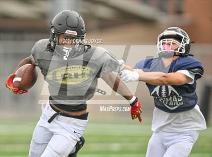 Thumbnail 2 in Webster Thomas @ Rush-Henrietta (Scrimmage) photogallery.