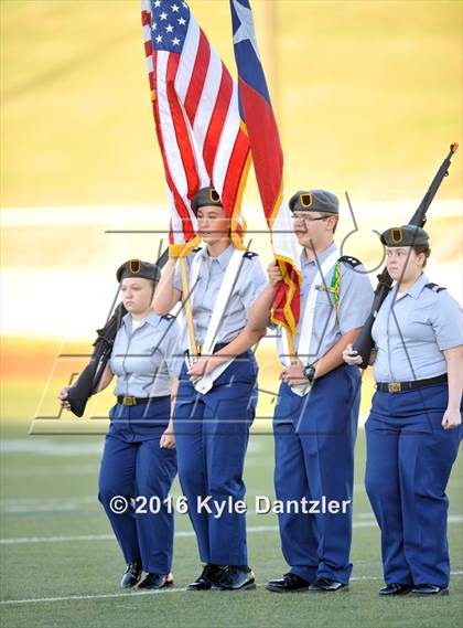Thumbnail 2 in Grandview @ Benbrook photogallery.