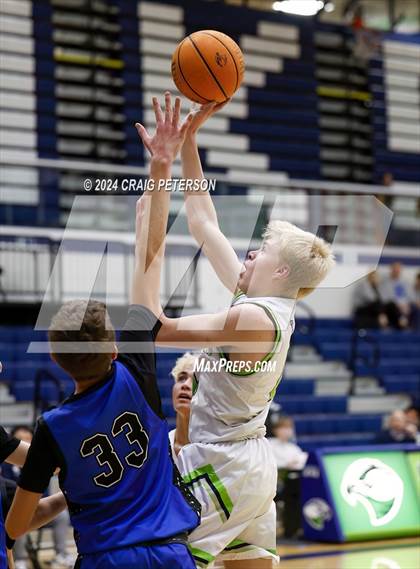 Thumbnail 1 in Fremont @ Ridgeline (Sophomore) photogallery.
