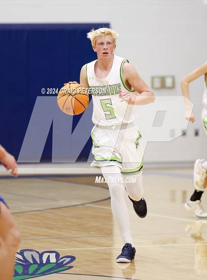 Thumbnail 3 in Fremont @ Ridgeline (Sophomore) photogallery.