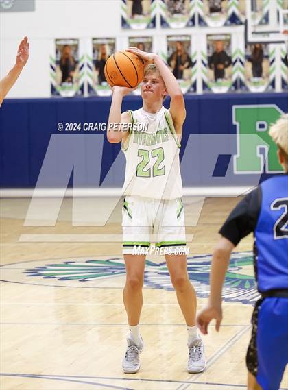 Thumbnail 1 in Fremont @ Ridgeline (Sophomore) photogallery.
