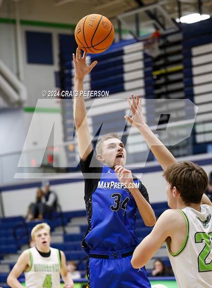 Thumbnail 3 in Fremont @ Ridgeline (Sophomore) photogallery.