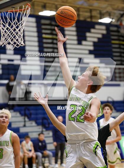 Thumbnail 1 in Fremont @ Ridgeline (Sophomore) photogallery.