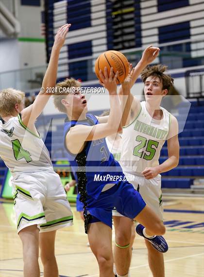 Thumbnail 1 in Fremont @ Ridgeline (Sophomore) photogallery.