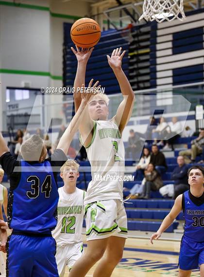 Thumbnail 1 in Fremont @ Ridgeline (Sophomore) photogallery.