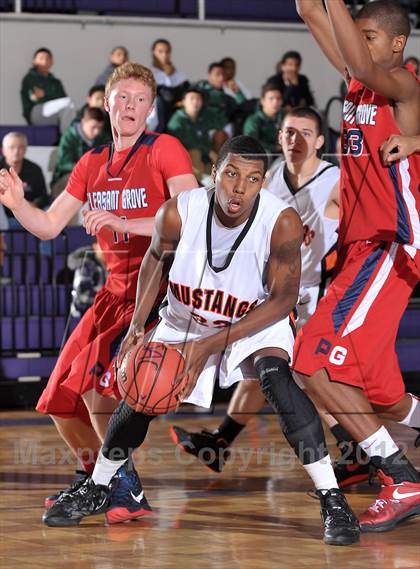 Thumbnail 3 in Pleasant Grove vs. Foothill (St. Hope Elite Hoops Classic) photogallery.