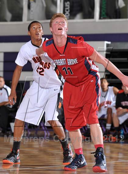 Thumbnail 2 in Pleasant Grove vs. Foothill (St. Hope Elite Hoops Classic) photogallery.