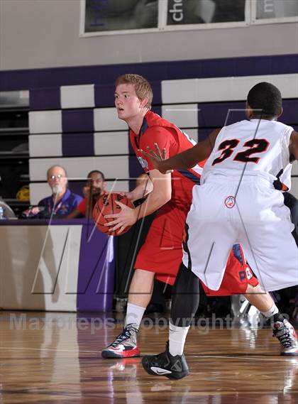 Thumbnail 3 in Pleasant Grove vs. Foothill (St. Hope Elite Hoops Classic) photogallery.