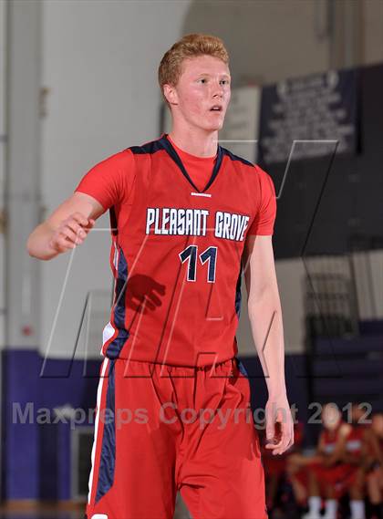Thumbnail 3 in Pleasant Grove vs. Foothill (St. Hope Elite Hoops Classic) photogallery.