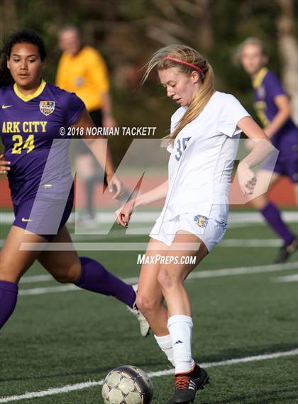 Thumbnail 2 in Arkansas City @ Collegiate photogallery.