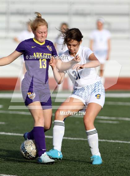 Thumbnail 3 in Arkansas City @ Collegiate photogallery.