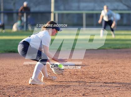 Thumbnail 1 in Rio Linda @ Vista del Lago photogallery.