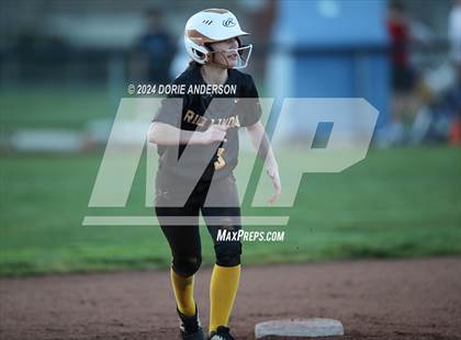 Thumbnail 3 in Rio Linda @ Vista del Lago photogallery.