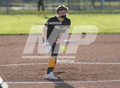 Thumbnail 3 in Rio Linda @ Vista del Lago photogallery.
