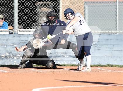 Thumbnail 1 in Rio Linda @ Vista del Lago photogallery.