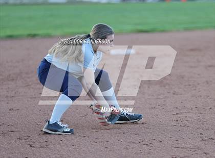 Thumbnail 2 in Rio Linda @ Vista del Lago photogallery.