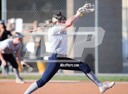 Thumbnail 1 in Rio Linda @ Vista del Lago photogallery.