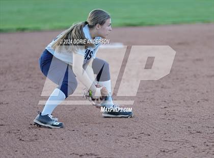 Thumbnail 1 in Rio Linda @ Vista del Lago photogallery.