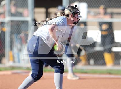 Thumbnail 1 in Rio Linda @ Vista del Lago photogallery.