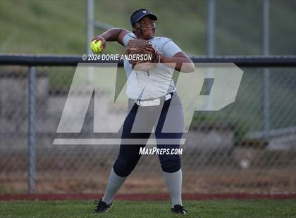 Thumbnail 3 in Rio Linda @ Vista del Lago photogallery.