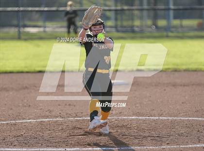 Thumbnail 1 in Rio Linda @ Vista del Lago photogallery.