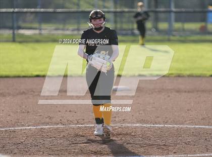 Thumbnail 2 in Rio Linda @ Vista del Lago photogallery.