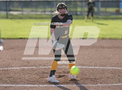 Thumbnail 2 in Rio Linda @ Vista del Lago photogallery.