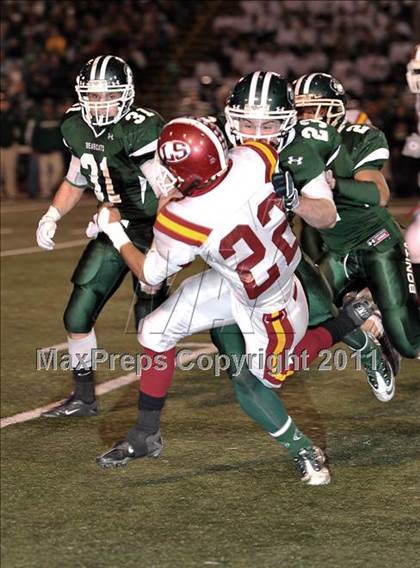 Thumbnail 2 in Bonita vs. La Serna (CIF SS Semifinal) photogallery.