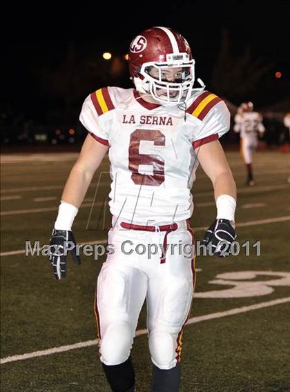 Thumbnail 3 in Bonita vs. La Serna (CIF SS Semifinal) photogallery.